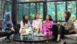 Lebaran di Hotel Aja