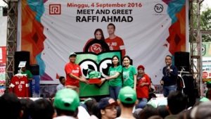 Simbolisasi Kerja Sama Tokopedia Ramayana