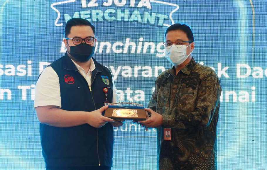 Bank Jatim Beri Kemudahan Pembayaran Pajak di Kabupaten Kediri 20 Bank Jatim dan Mas Dito