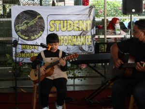 bermusik fave sidoarjo
