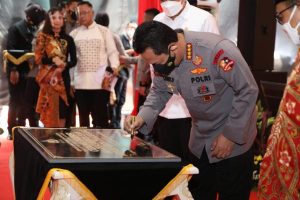 kapolri serang