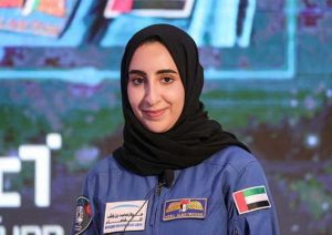 astronot wanita arab