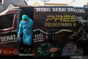 mobil vaksin keliling