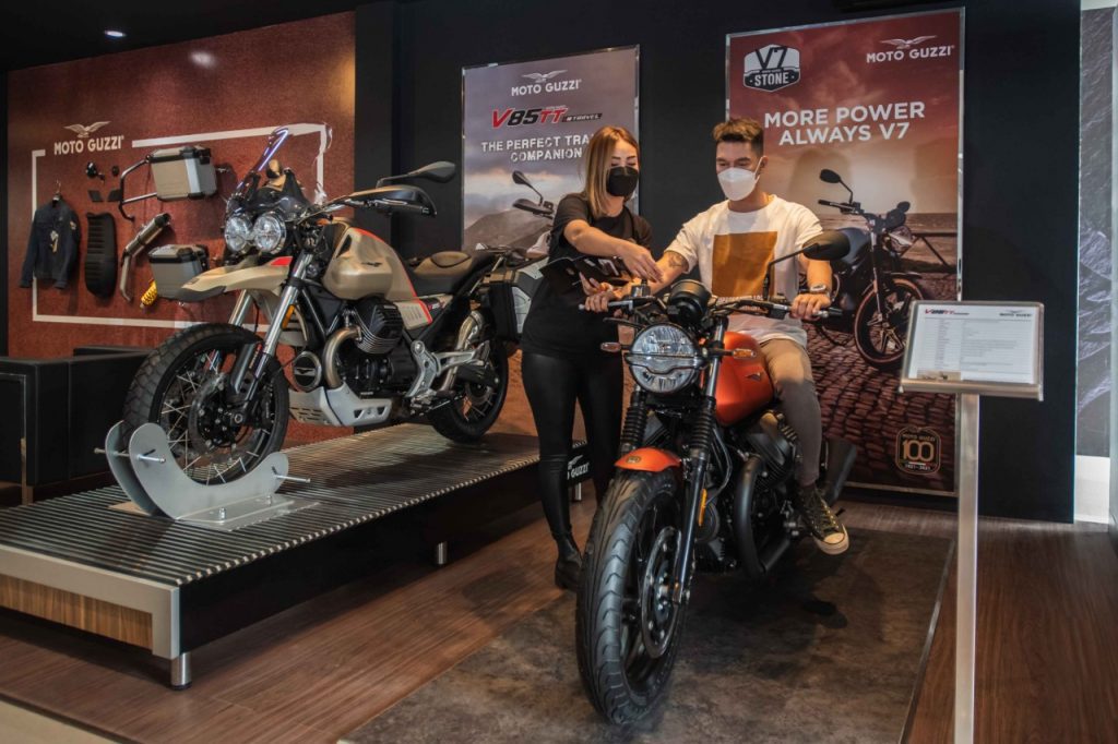 Piaggio Indonesia Resmikan Diler Premium Motoplex Dalam Satu Atap di Surabaya 17 diler piagio