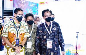 rektor its