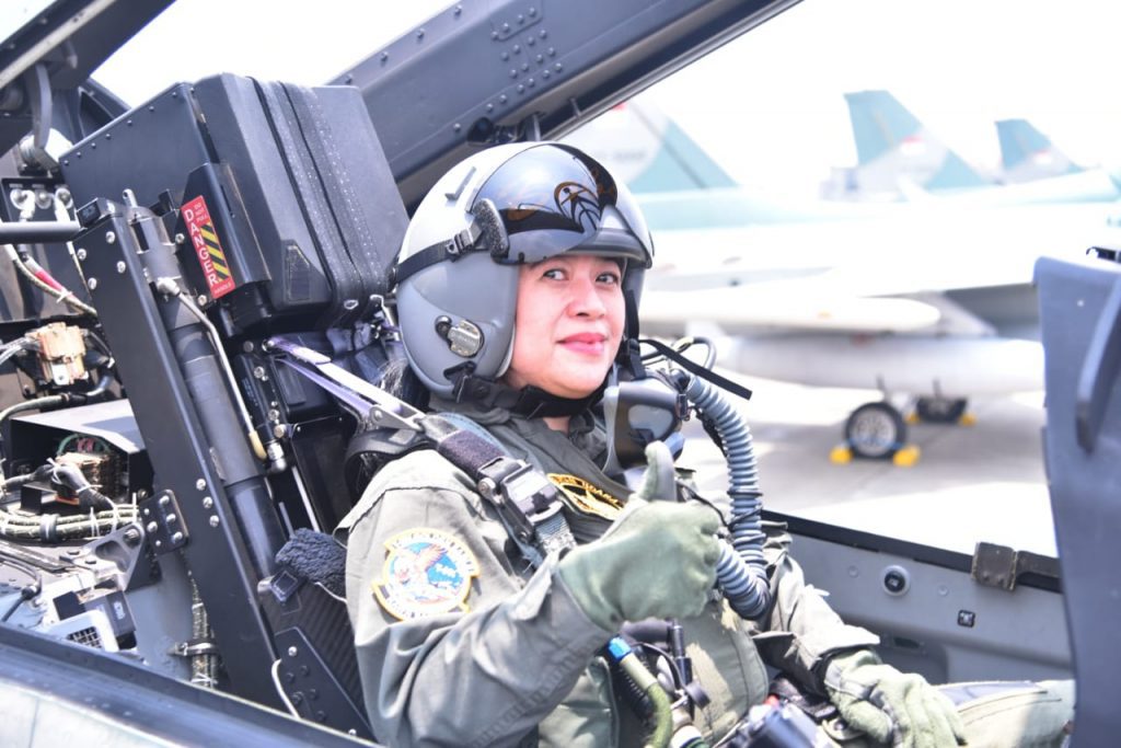 Momen HUT Ke-76 TNI, Puan Jajal Jet Tempur 20 IMG 20211007 WA0018