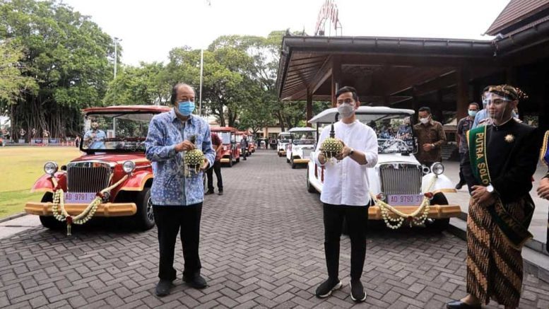 mobil listrik tahir foundation