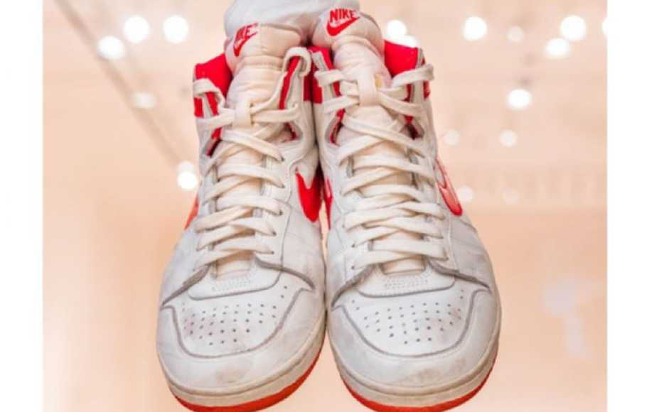 Sepatu Michael Jordan Berhasil Terjual Rp 21 Miliar dalam Lelang 20 sepatu jordan
