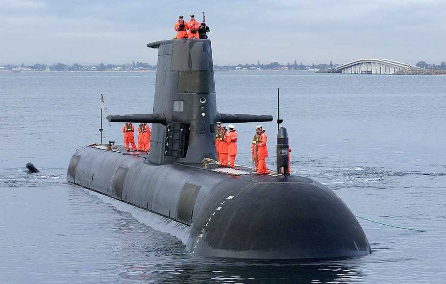 kapal selam australia