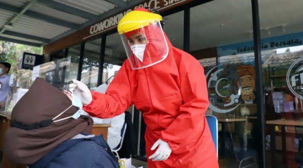 Mulai Besok Tarif Rapid Test Antigen Rp35.000 di 83 Stasiun 20 pcr kai