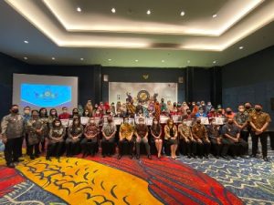 penghargaan magang waringin