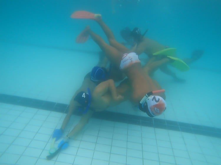 underwater hockey