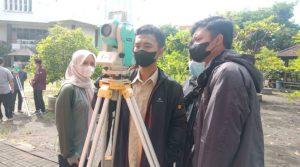 Tim its ke semeru