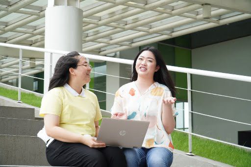 mahasiswa ukp iklan