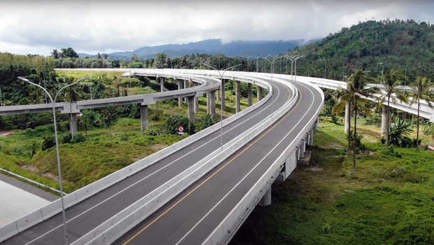 Presiden Jokowi Resmikan Tol Manado-Bitung Ruas Danowudu-Bitung 20 1601387069
