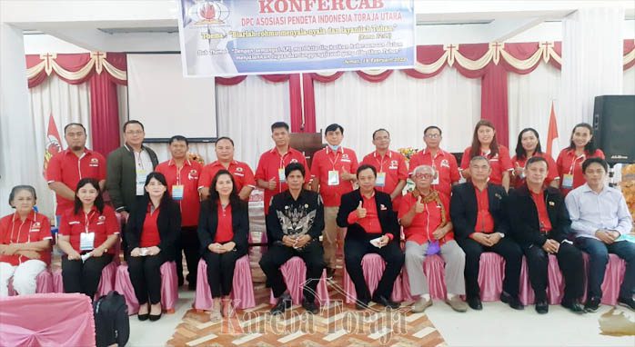 Pendeta Anton Limbongan Pimpin Asosiasi Pendeta Indonesia Toraja Utara 20 API Toraja Utara