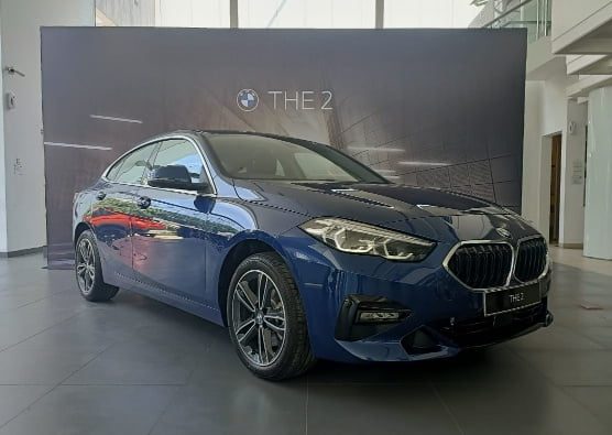 BMW 218i Gran Coupé Sport Mengaspal di Jawa Timur 20 BMW 2