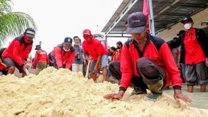 pdip jatim dprd jatim 100222 kusnadi 3