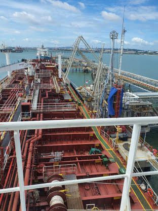 Kapal PIS Ekspor 150 Ribu Barel Minyak Indonesia ke Thailand 20 tanker Pertamina PIS