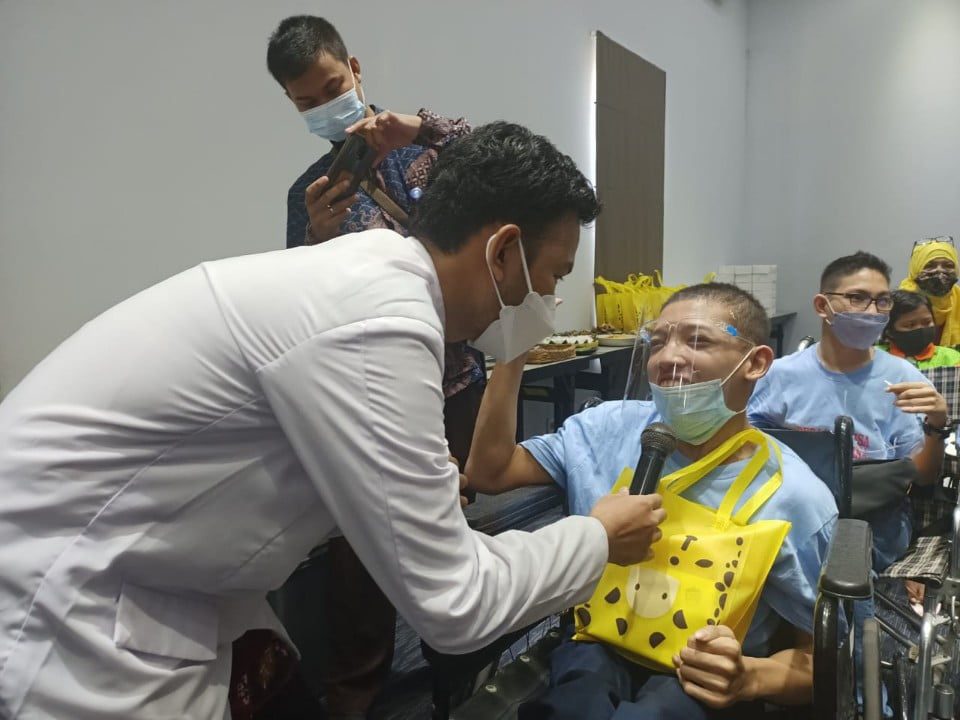 Peringati HUT ke-8, G-Suite Hotel Ajak Penyandang Disabilitas Bergembira Bersama 20 GSuite HUT 8