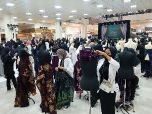 fashion draping Embran