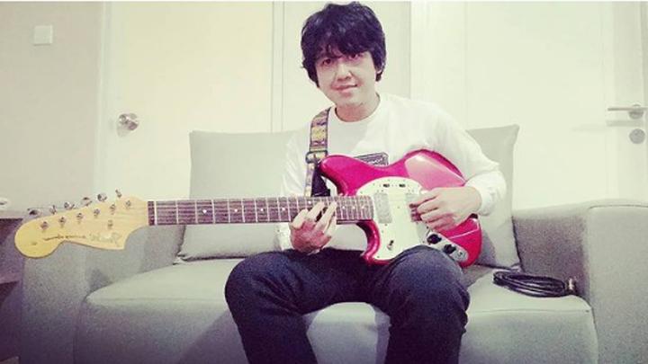 Terkait Narkoba Gitaris Kahitna, Andrie Bayuajie Ditangkap Polisi 20 Adji kahitna