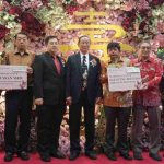 Rayakan HUT ke 80, Heru Budi Hartono Serahkan Donasi bagi 3 Yayasan di Surabaya