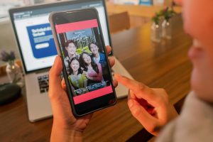 Kau dan Dia 2 MAXstream