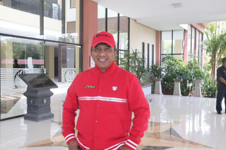 rektor unesa