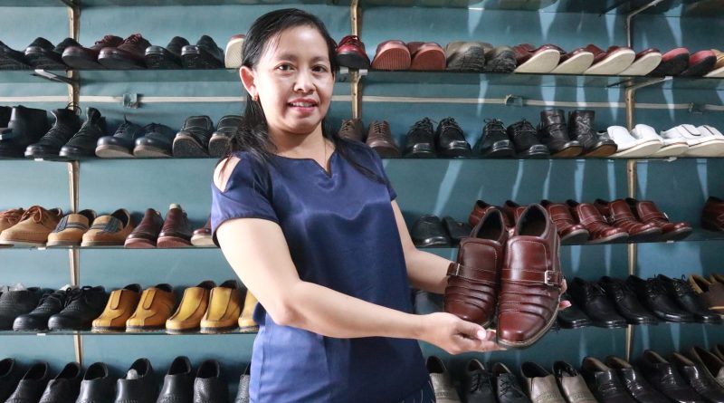 Sepatu Kulit Hercules Produk UMKM Malang Berkualitas Langganan Perusahaan dan Sekolah 20 sepatu