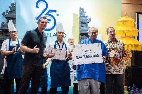 Abdu Rohim dari Harper Purwakarta berhasil menjadi juara pertama Young Chef Challenge 20