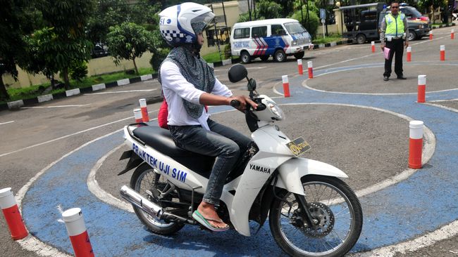 Kapolri Minta Permudah Buat SIM, 2 Kali Kesempatan Ujian dalam 1 Hari 20 6c84964c b372 432f 8b1a 7b9c6c65b937 169
