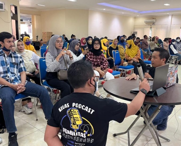 Kementerian Kominfo Gelar Literasi Digital bagi Disabilitas Kota Surabaya 20 pelatihan sisabilitas