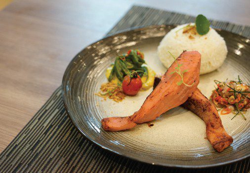 Kreasi Nikmat Salmon Joss Ala Platinum Hotel Surabaya 20 salmon platinum hotel