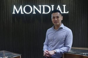 Butik Mondial Tunjungan Plaza 4 Surabaya Tonjolkan Signature Collections 24 IMG 20221221 WA0145 768x512 1