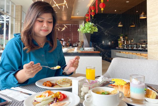 sarapan di aston sda