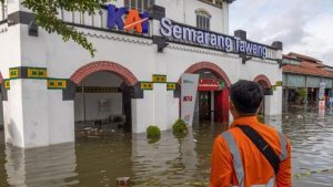 stasiun tawang