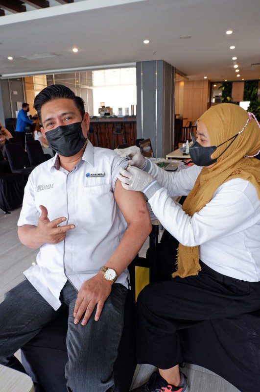 Hari Valentine Hotel Dafam Pacific Caesar Gelar Vaksinasi bagi Masyarakat Umum 20 IMG 20230215