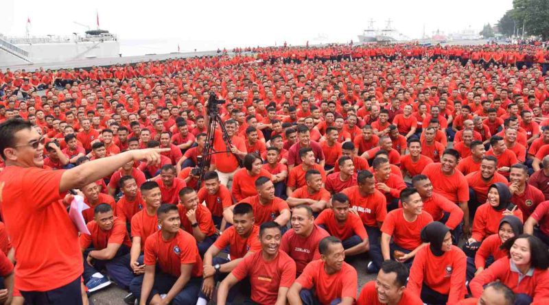 Pangkoarmada II Gelar Olahraga Bersama Ribuan Prajurit Rayakan Imlek dan Cap Go Meh 20 c1 20230201 05290318 800x445 1