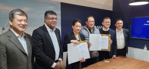 Foto1 Penandatanganan Nota Kesepahaman Smartfren Xingtera