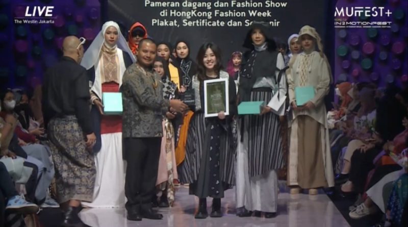 Mahasiswi Petra Christian University Sabet Juara 1 Modest Young Designer Competition MUSLIM Fashion Festival 20 Screenshot 2023 03 14 12 38 04 63 a27b88515698e5a58d06d430da63049d 800x445 1