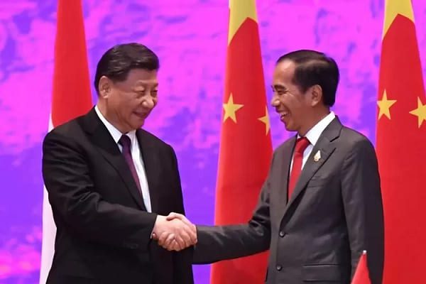 Presiden Jokowi Beri Selamat Pada Xi Jinping yang Jadi Presiden China 3 Periode 20 Xi Jinping bersama Presiden Jokowi 2227168997 1