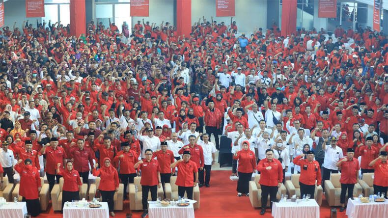 Songsong Hattrick, Kader PDI Perjuangan Konsolidasi Akbar di Kediri 20 pdip jatim 230305 konsol akbar kediri 2