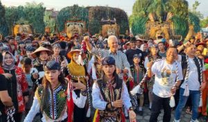 parade reog sambut ganja