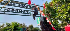 pasang artibut
