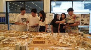 PCU Hadirkan Kolaborasi Mahasiswa Tiga Negara Rancang Desain Arsitektur Kawasan Ngagel 20 c1 20231128 05270260 800x445 1