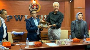 pdip jatim 231130 gp pwi pusat 2