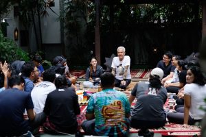 Ganjar Pranowo Kaget Ada SMA Negeri di Jatim Yang Menahan Ijazah Akibat Menunggak Iuran Bulanan 20 20240108 184448 58