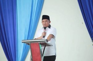 Bupati Labuhanbatu Erik Adtrada Ritonga