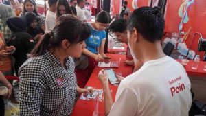 Telkomsel Catat Pertumbuhan Trafik Broadband 14,08 Persen Selama Momen Natal 2023 dan Tahun Baru 2024 20 PeningkatanTrafikLayananBroadbandTelkomsel 2 copy 1500x844 copy 750x422